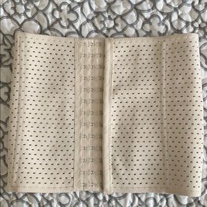 Waist Trainer